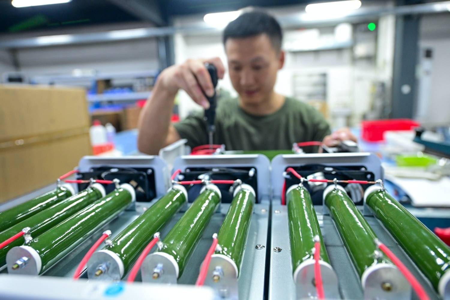 洛陽信成精密機械：創(chuàng)新驅(qū)動 產(chǎn)品遠銷80余國:精密機械